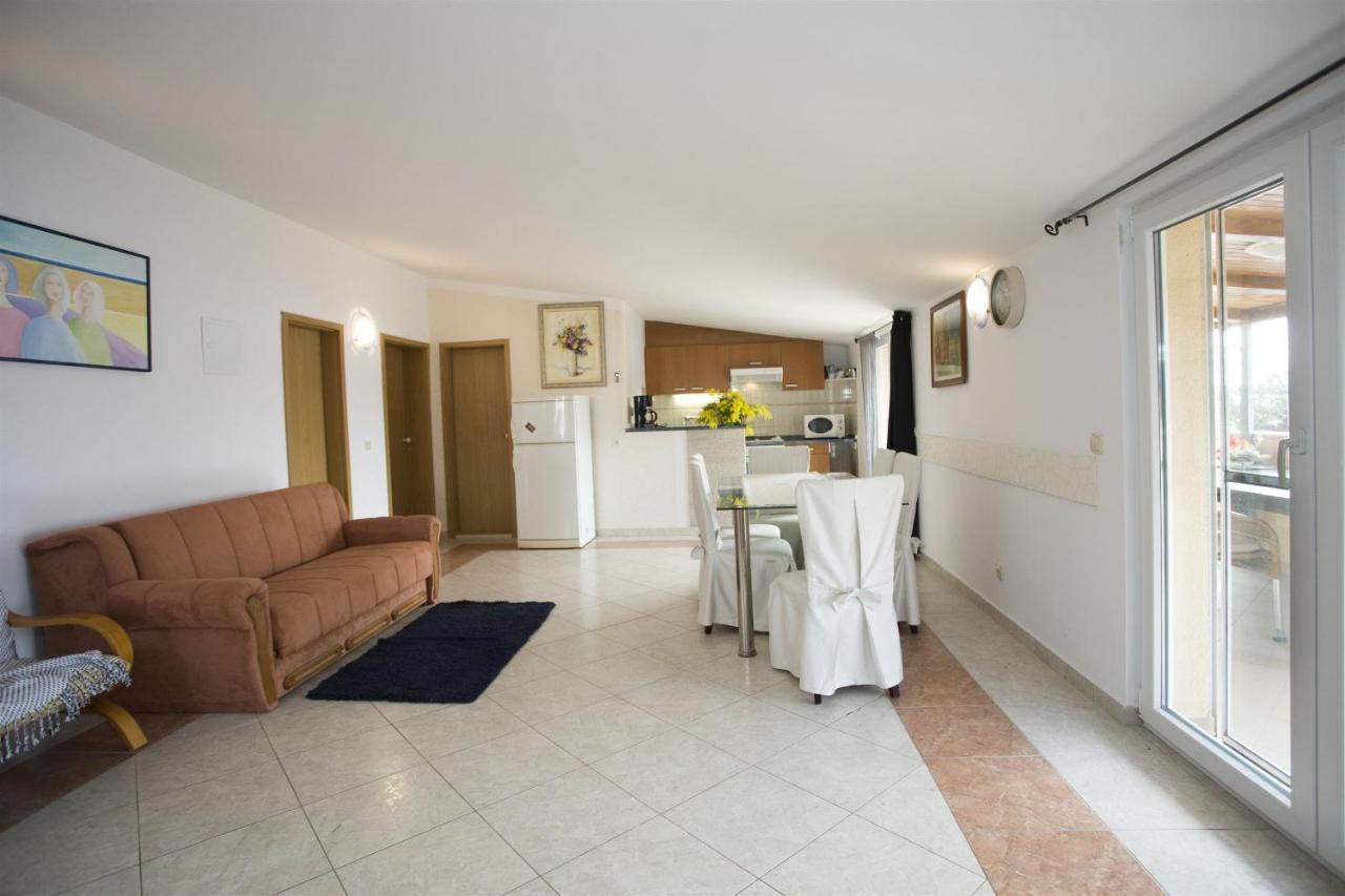 Apartments Gudelj Trogir Eksteriør billede