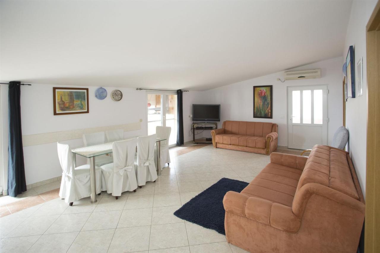 Apartments Gudelj Trogir Eksteriør billede