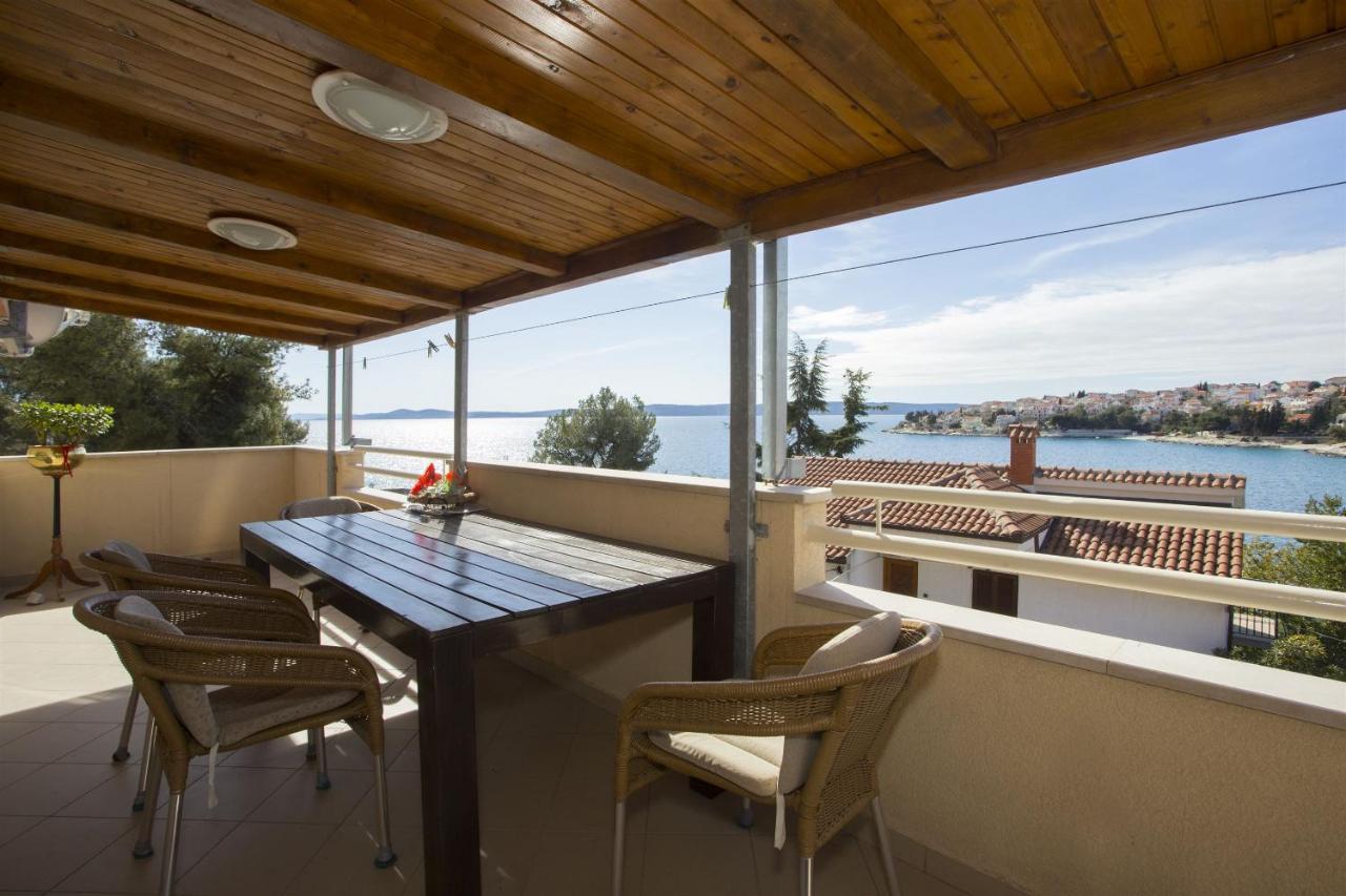 Apartments Gudelj Trogir Eksteriør billede