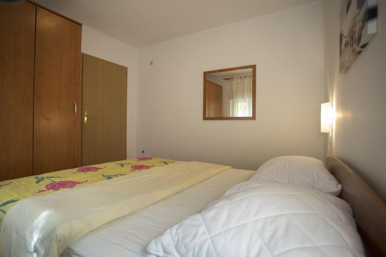 Apartments Gudelj Trogir Eksteriør billede