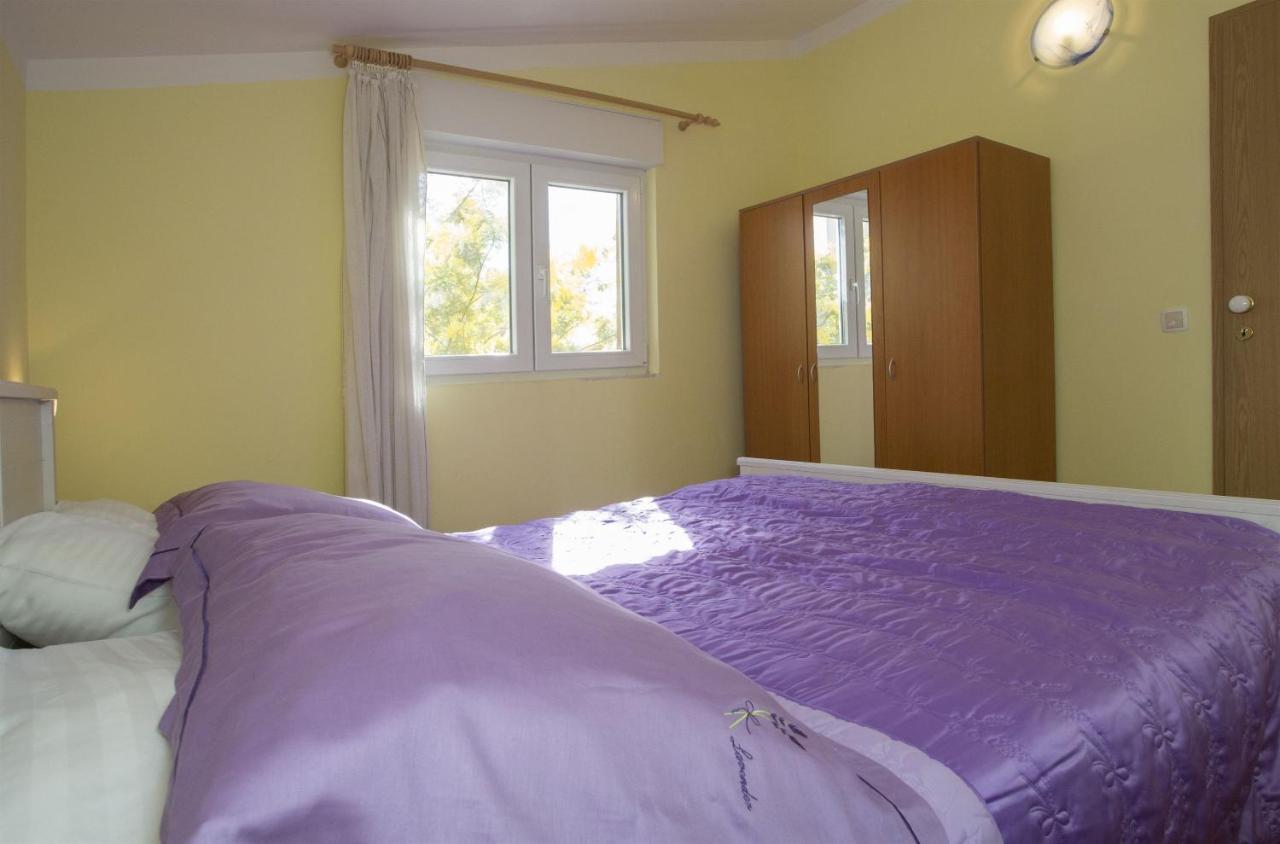 Apartments Gudelj Trogir Eksteriør billede