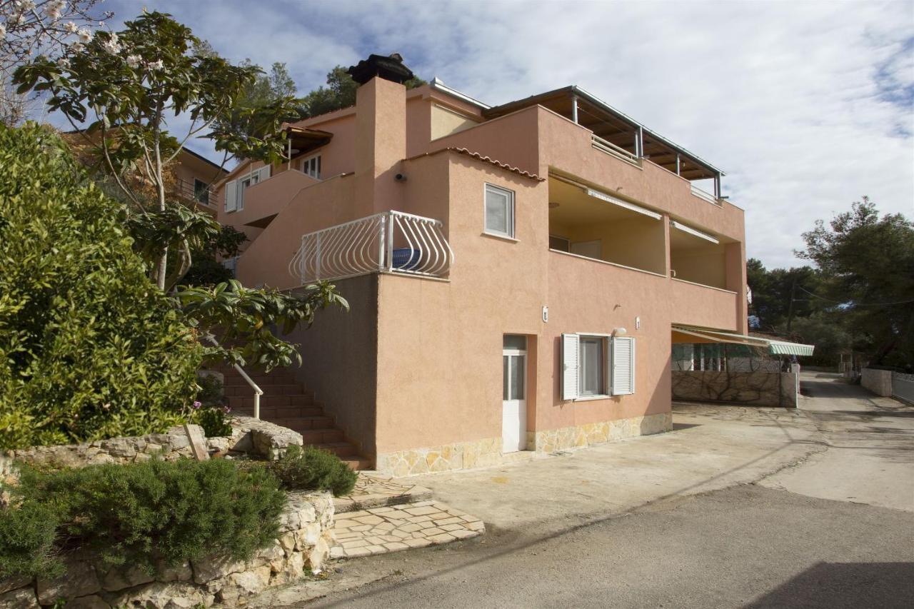 Apartments Gudelj Trogir Eksteriør billede